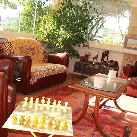 La Topi Bed & Breakfast Antibes